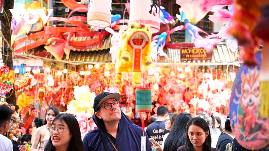Traditional toys take centre stage at Mid-Autumn Festival 2025